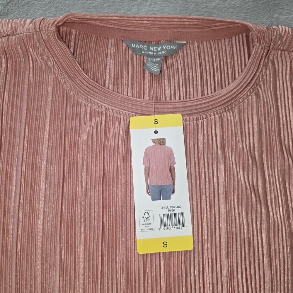 Marc New York Andrew Marc Pink Ruched Short Sleeve Top Crew Neck NWT Small
